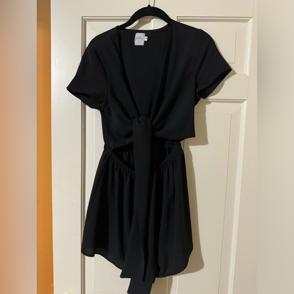 Princess polly Ragnar tie front romper black - Picture 5 of 8